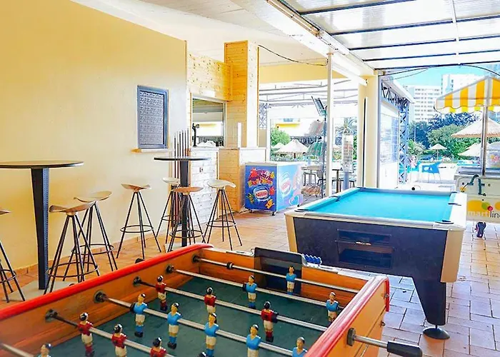 T2 Club Amarilis - *